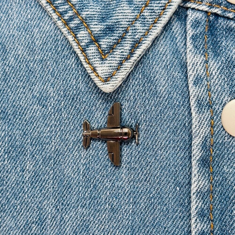 ✈️Vintage Aircraft Engine Lapel Pin Metal Airplane Brooch Aviation Enthusiast